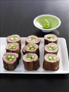 Rolled Beef with Asparagus & Shallots